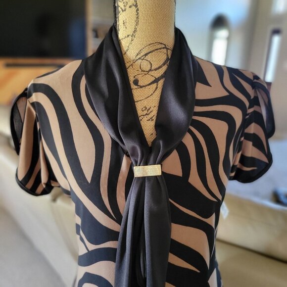 Zebra Print Dress with Scarf Detail & Gold Accent Size M - Picture 6 of 8